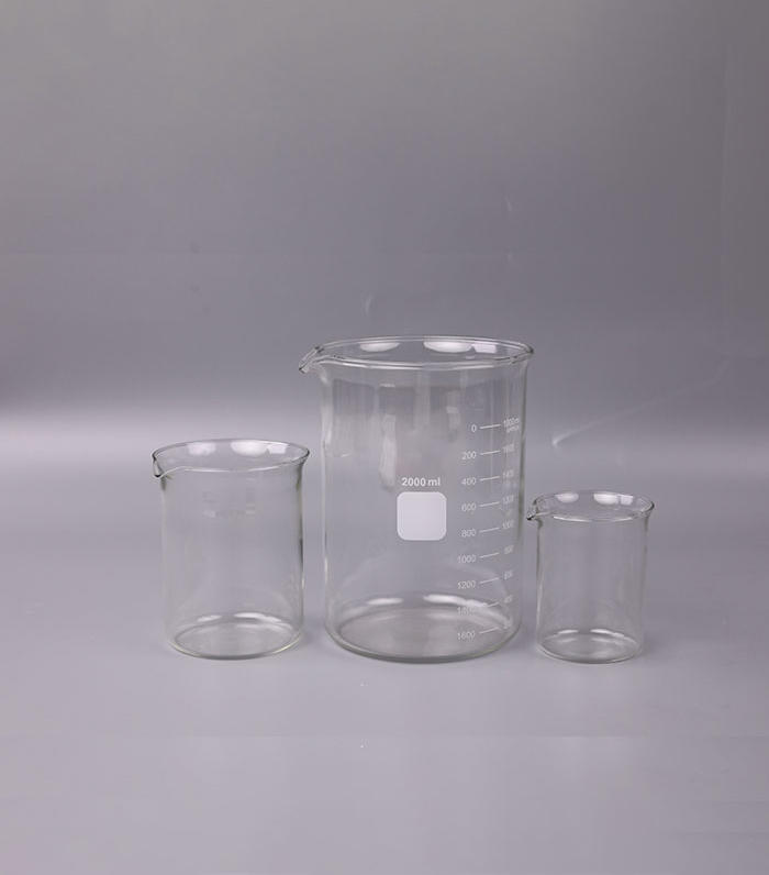 What are the uses of laboratory glass beakers?